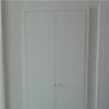 Armadi a muro con ante lisce in mdf